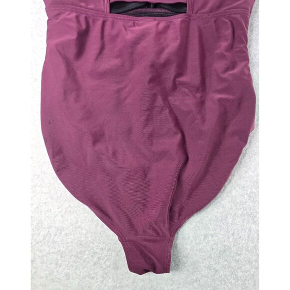 Shore Shapes One-Piece Swimsuit Size 14 - Picture 7 of 11